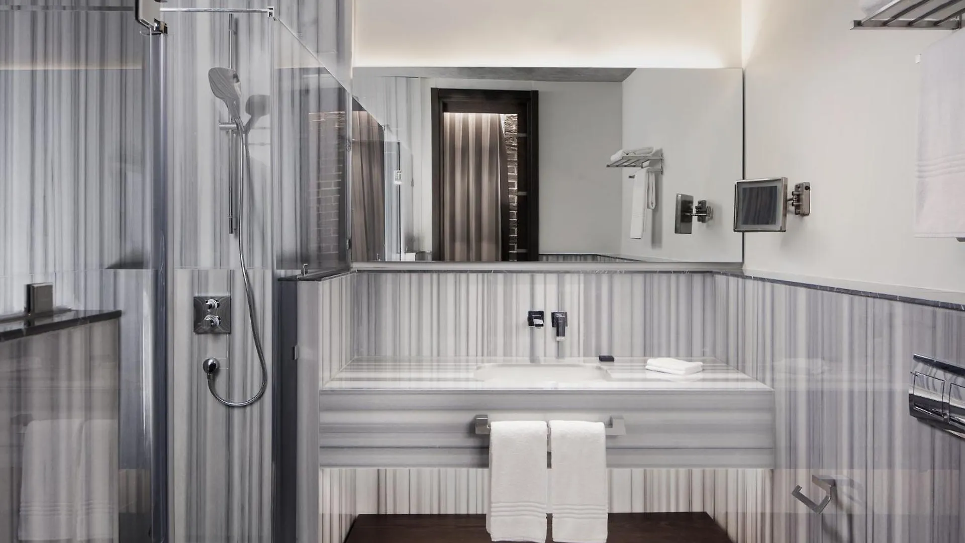 Decamondo Galata, A Tribute Portfolio Hotel Istanbul