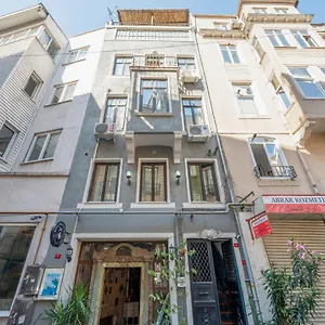 Taksim Antique شقة فندقية