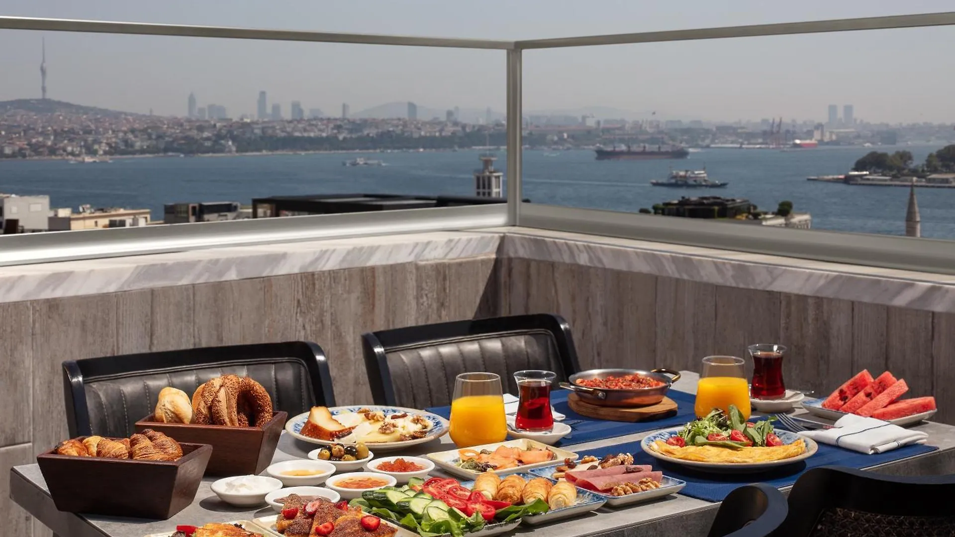 Decamondo Galata, A Tribute Portfolio Hotel Estambul 5*,